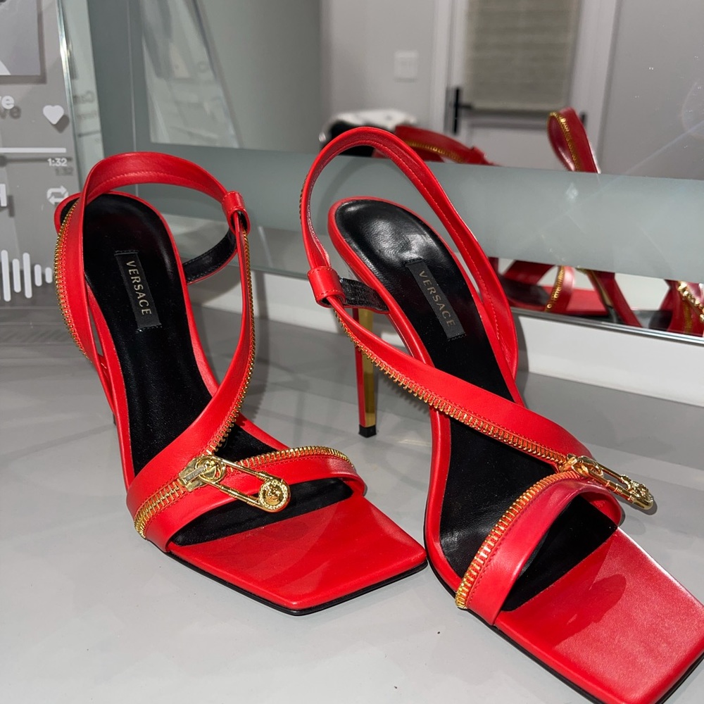 Versace 100mm Safety Pin Zipper Heels